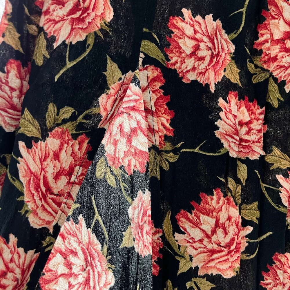 Gorgeous Rose-Pattern Maxi Skirt w/Double Slit